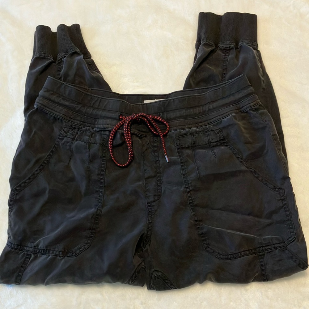ANTHROPOLOGIE BLACK JOGGERS